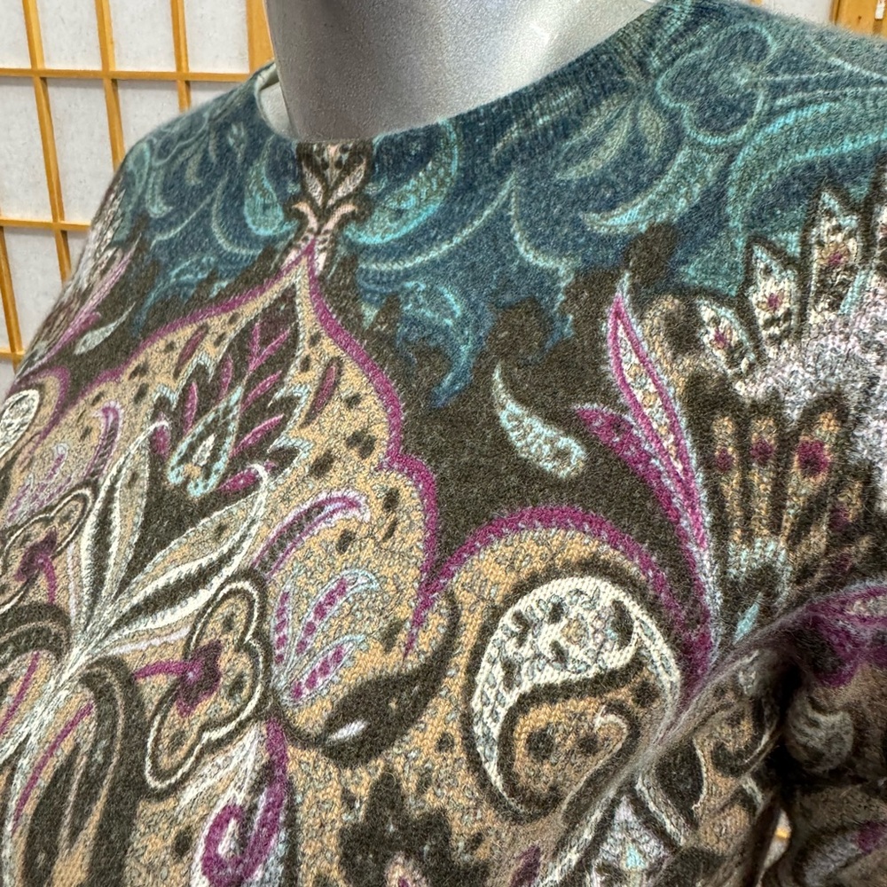 Talbots cashmere sweater, size small petite. - Picture 3 of 14